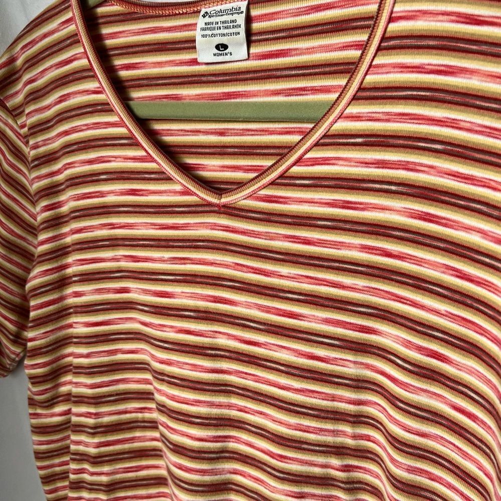 Vintage Columbia V Neck T-shirt Long Crop striped size M 100% Cotton 90’s y2k - Picture 6 of 6